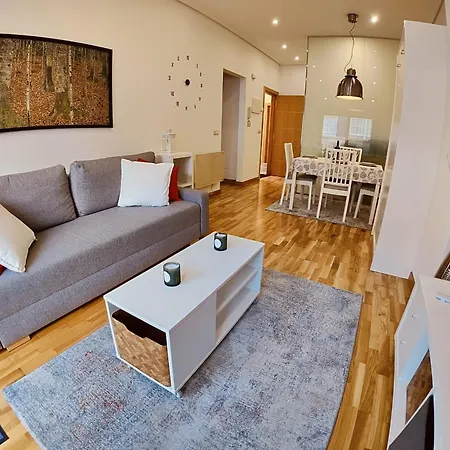 Centrico, Vialia-fatima Pino Apartment *