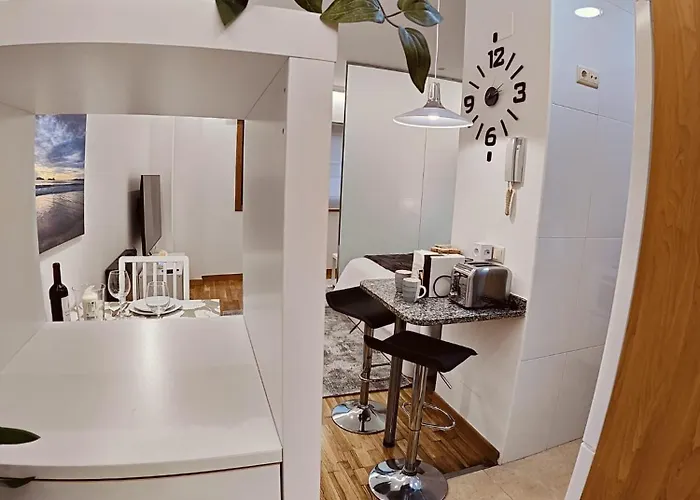 Céntrico, Vialia-fátima Pino Vigo