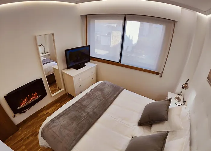 Céntrico, Vialia-fátima Pino